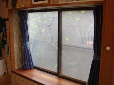 エコ内窓　二重窓　樹脂サッシ　結露対策　断熱　防音　山梨県