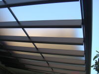 テラス屋根取り付け後　ＹＫＫap テラス屋根　ヴェクター